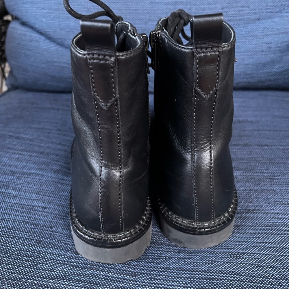 VINCE WOMENS BLACK LEATHER BOOTS  WITH ZIPPER SIZE 7.5 - Picture 8 of 16